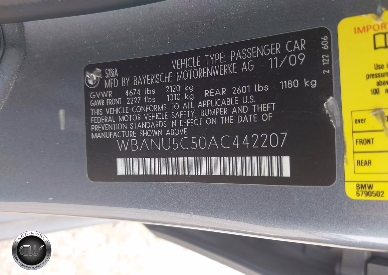 2010 BMW 528I VIN:WBANU5C50AC442207 - 9