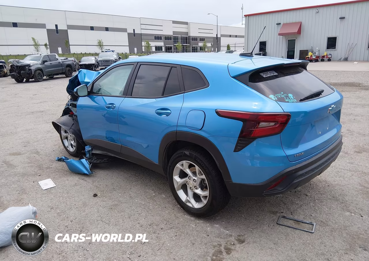 2025 Chevrolet Trax Fwd Ls VIN:KL77LFEP2SC290089 - 3