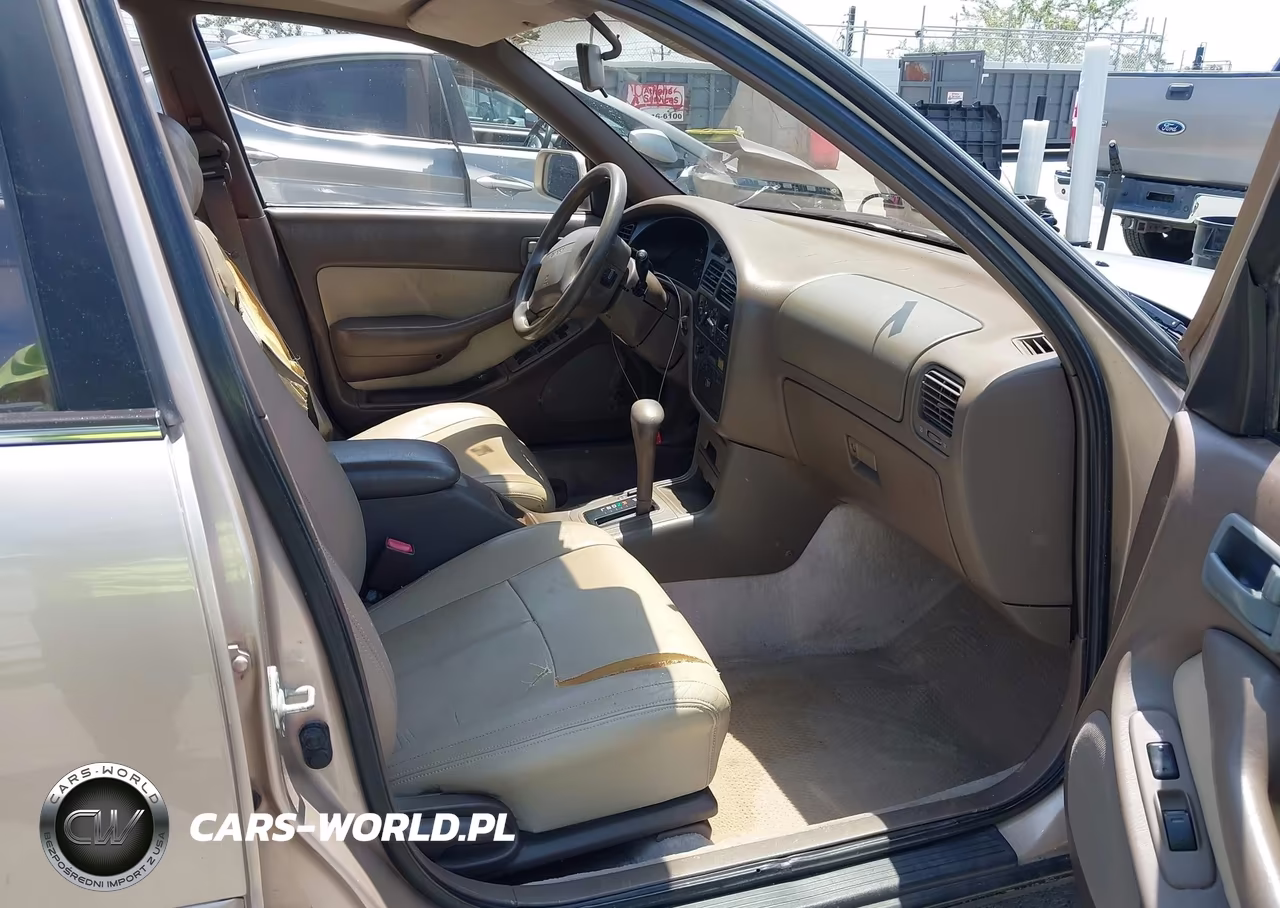 1994 Toyota Camry Le VIN:4T1GK12E5RU020947 - 5