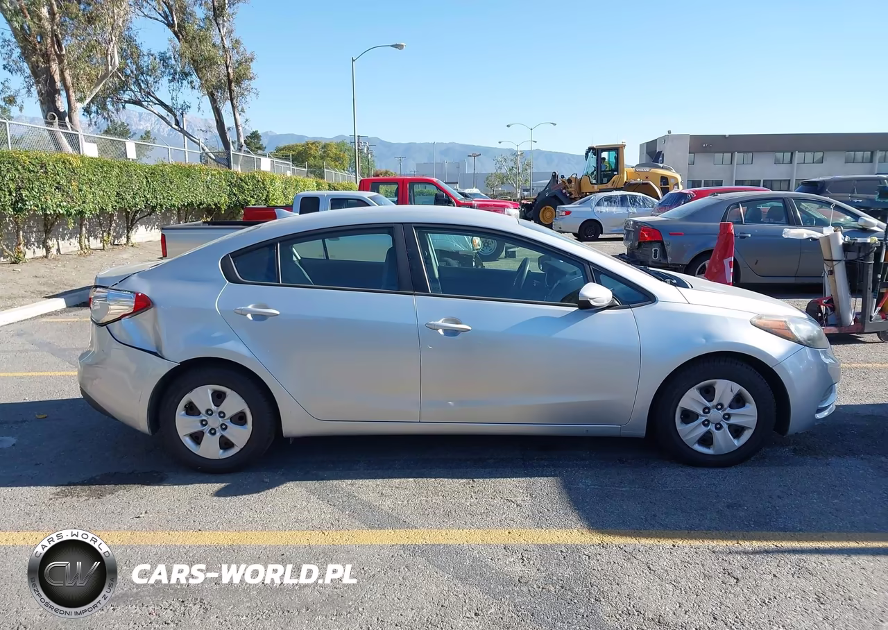 2016 Kia Forte Lx VIN:KNAFK4A62G5538966 - 13