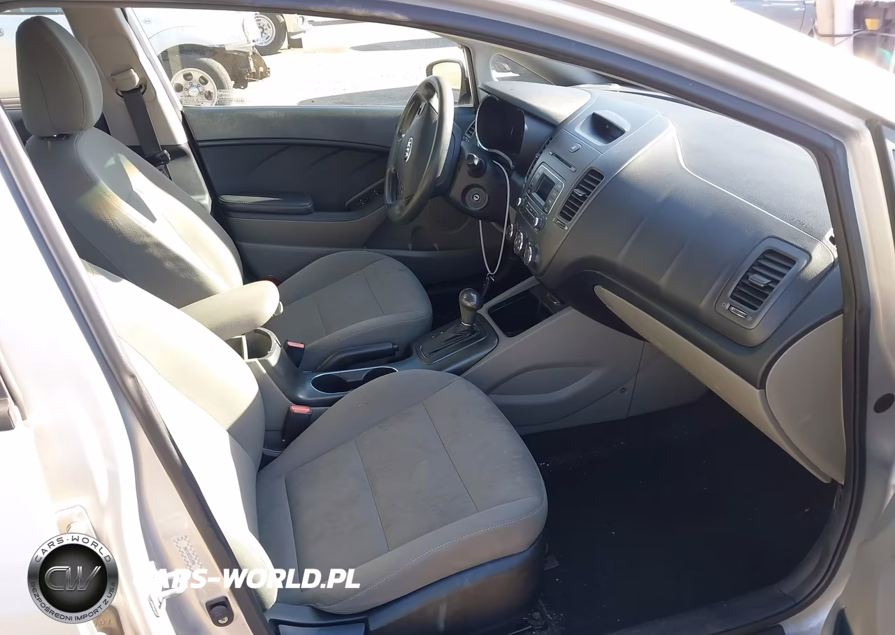 2016 Kia Forte Lx VIN:KNAFK4A62G5538966 - 5