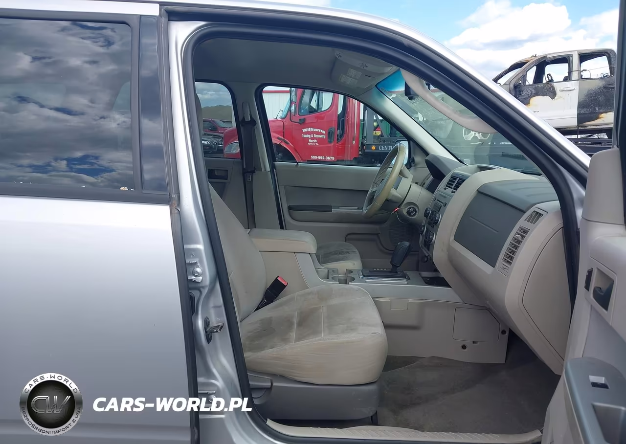 2010 Ford Escape Xlt VIN:1FMCU9D74AKC59685 - 5