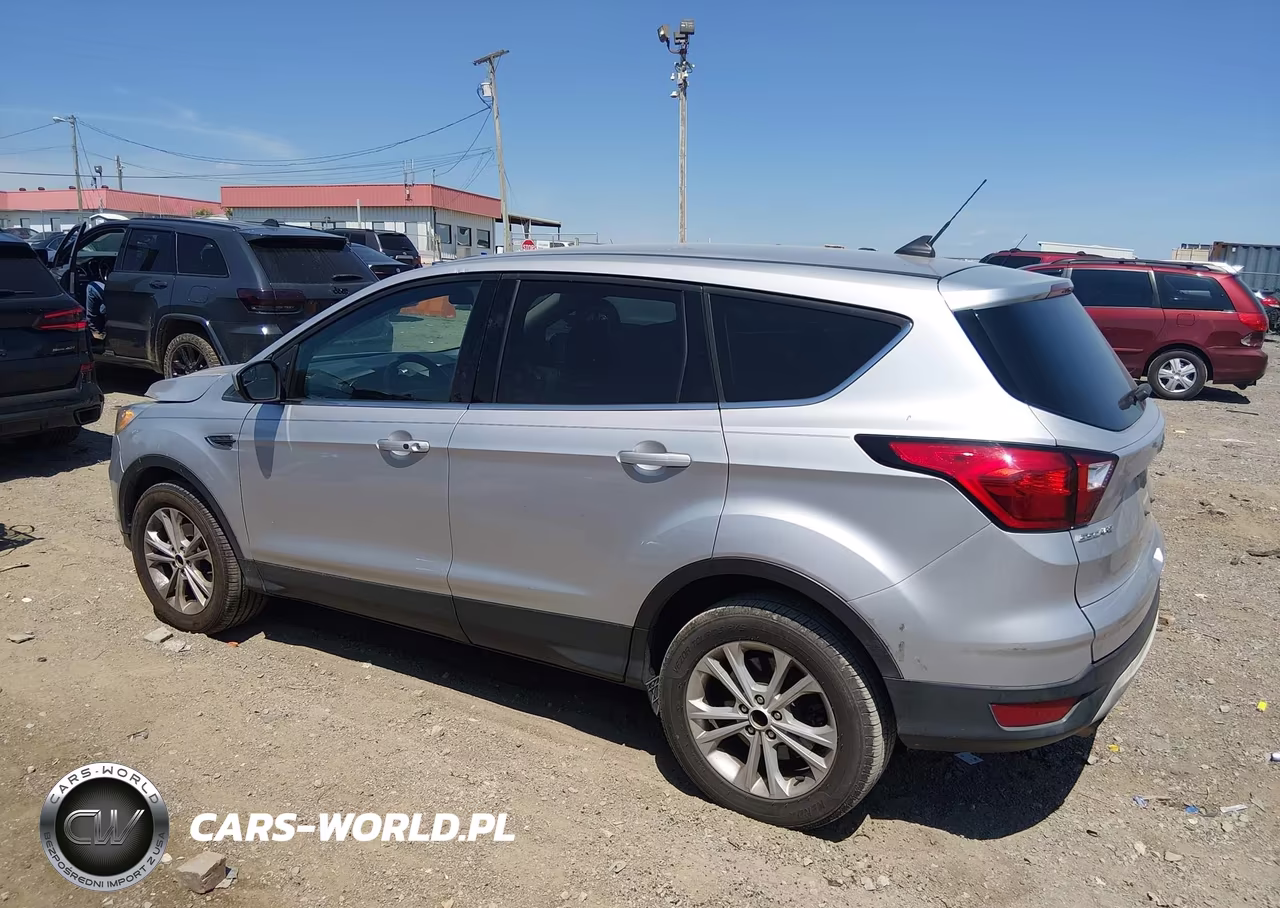 2019 Ford Escape Se VIN:1FMCU0GD0KUB19782 - 14