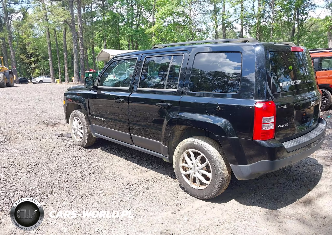 2014 Jeep Patriot Sport VIN:1C4NJRBBXED845931 - 3