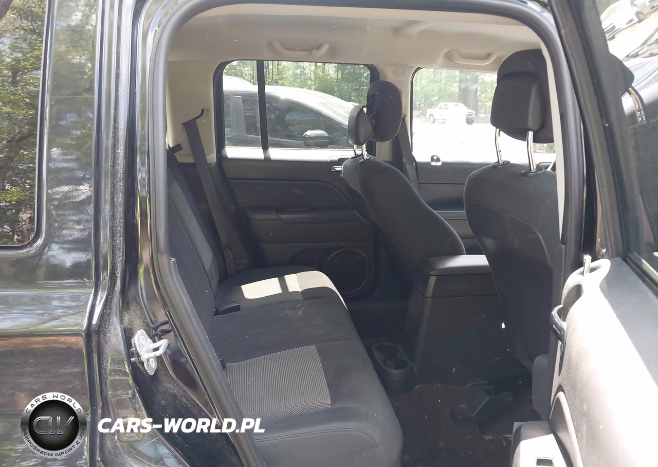 2014 Jeep Patriot Sport VIN:1C4NJRBBXED845931 - 8