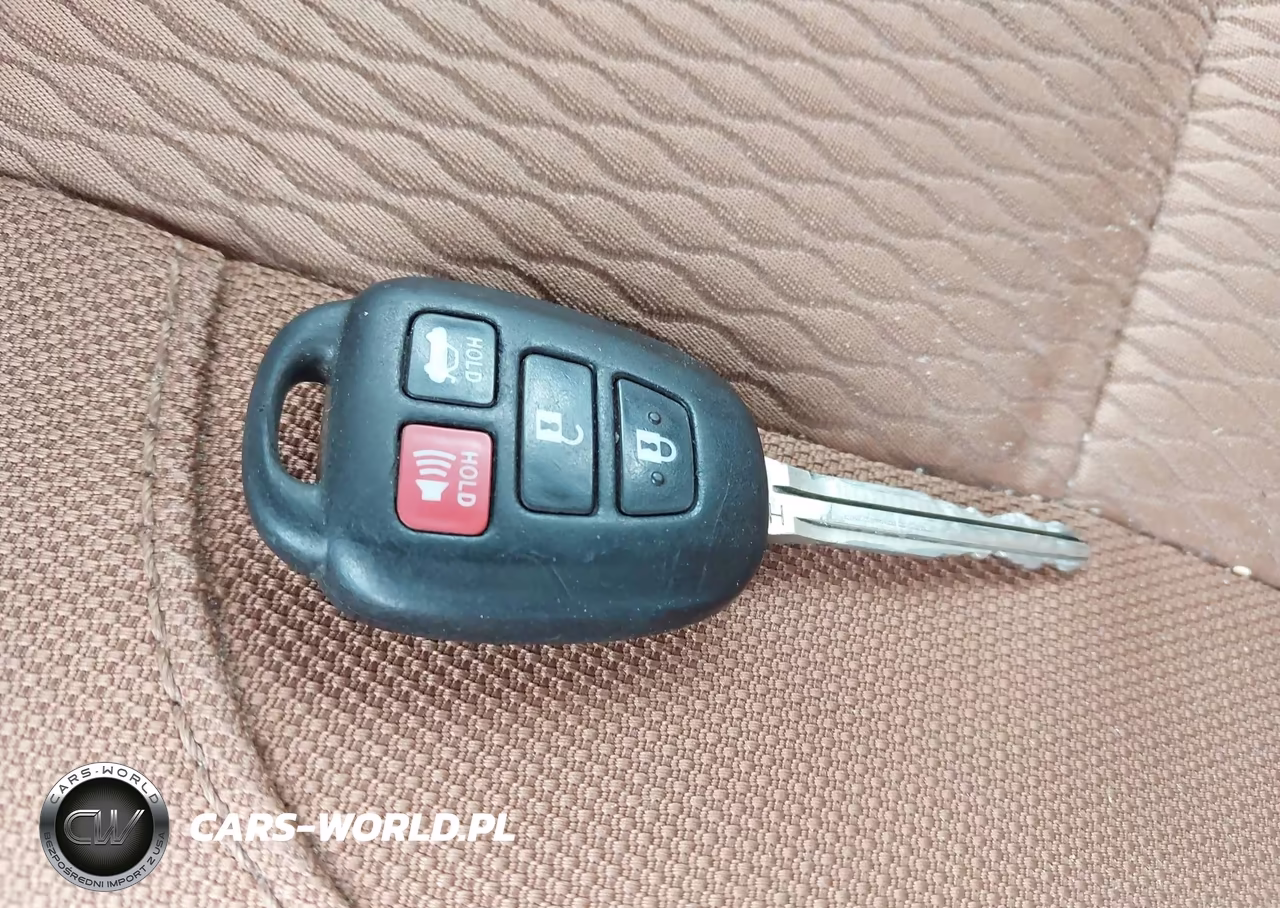2016 Toyota Corolla Le VIN:2T1BURHE0GC637939 - 11