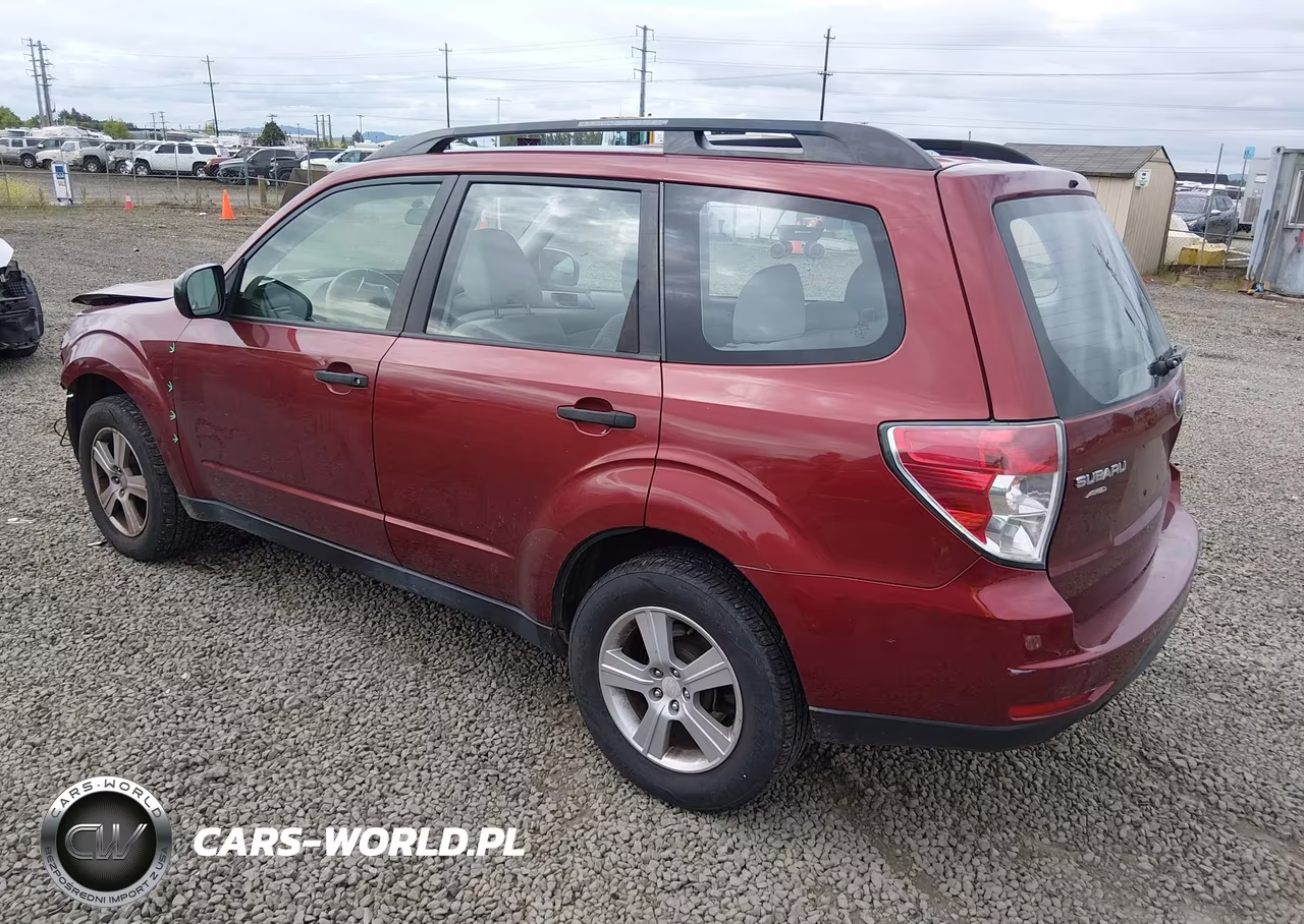 2011 Subaru Forester 2.5X VIN:JF2SHABC5BH774815 - 3