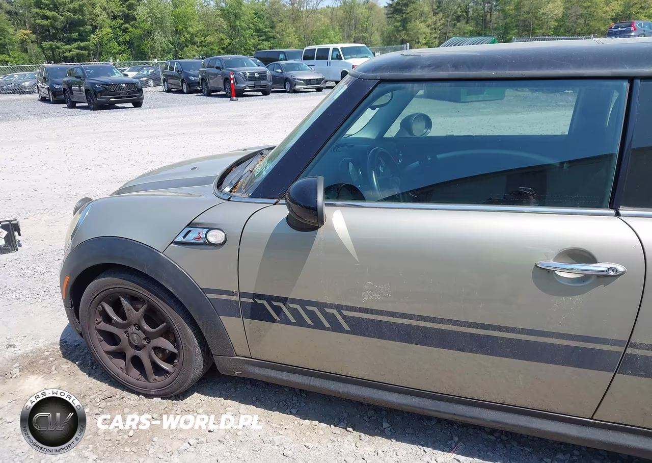 2007 Mini Cooper S VIN:WMWMF73597TL85953 - 6