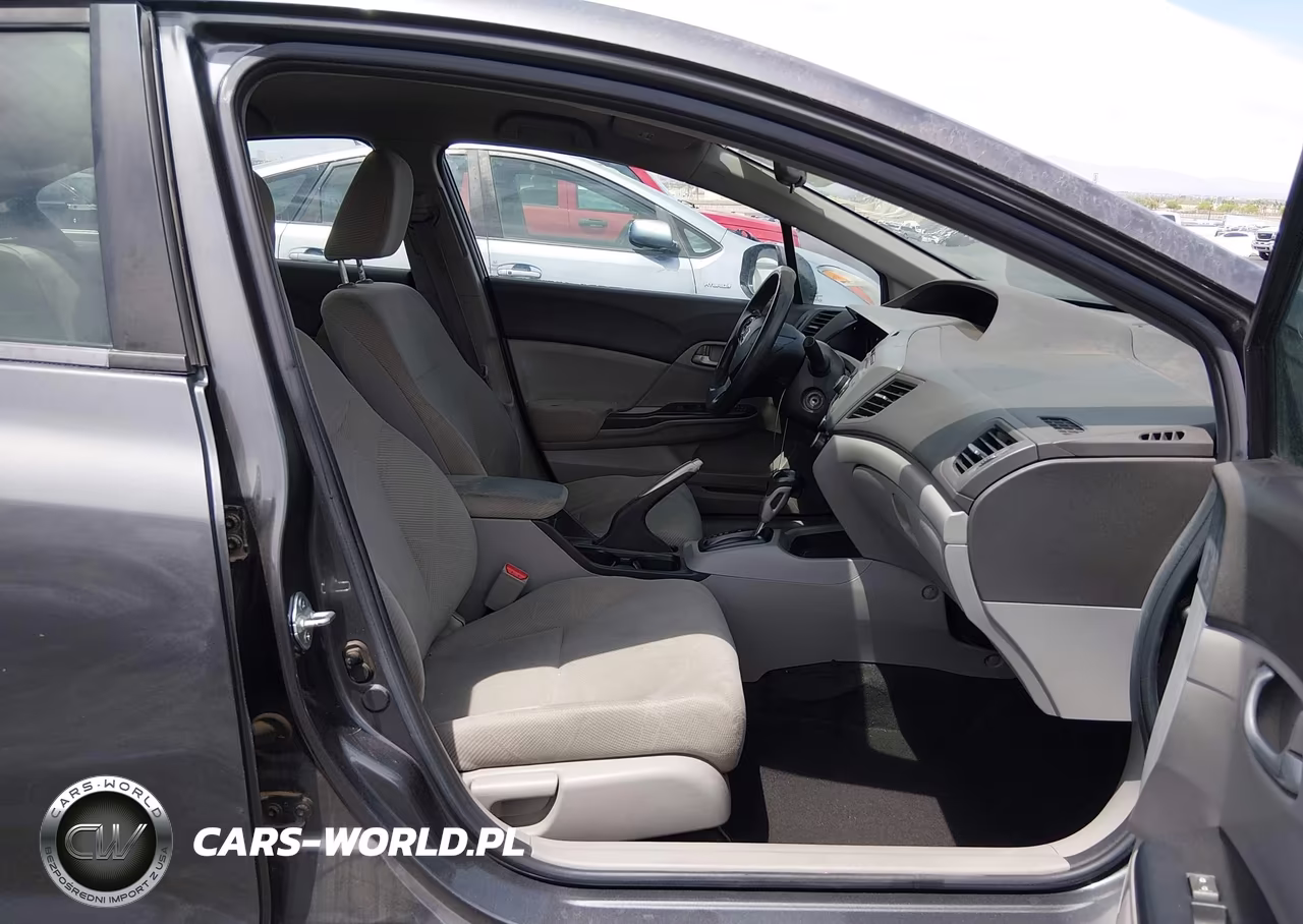2012 Honda Civic Hf VIN:2HGFB2F68CH517849 - 5