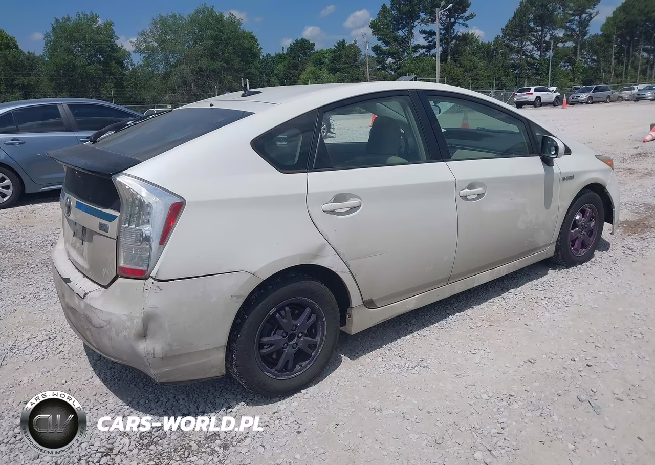 2010 Toyota Prius Ii VIN:JTDKN3DUXA0093281 - 4