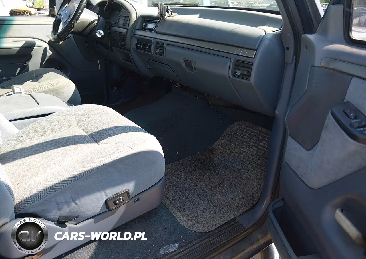 1992 Ford Bronco U100 VIN:1FMEU15H5NLA55060 - 5