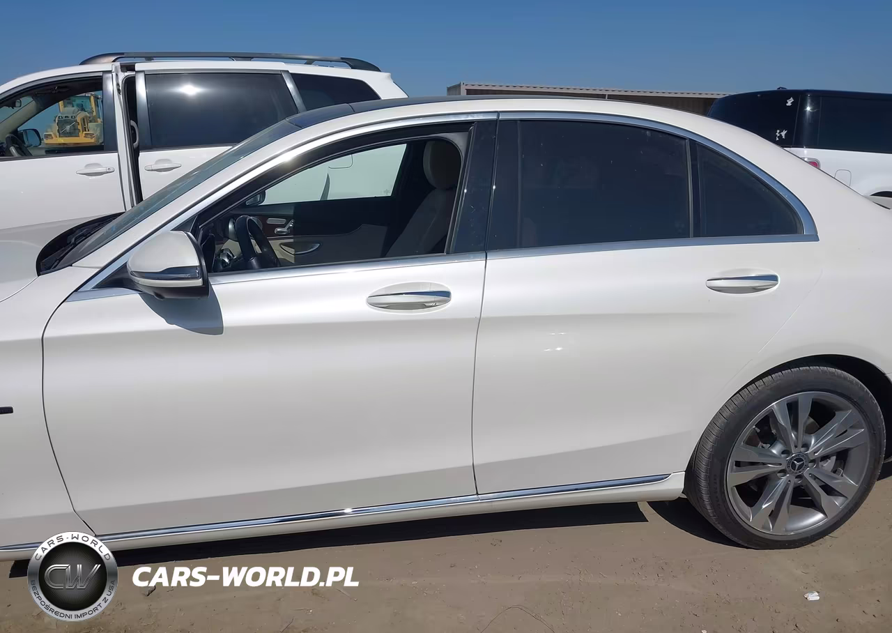 2018 Mercedes-Benz C 350E VIN:55SWF4HB9JU271761 - 14