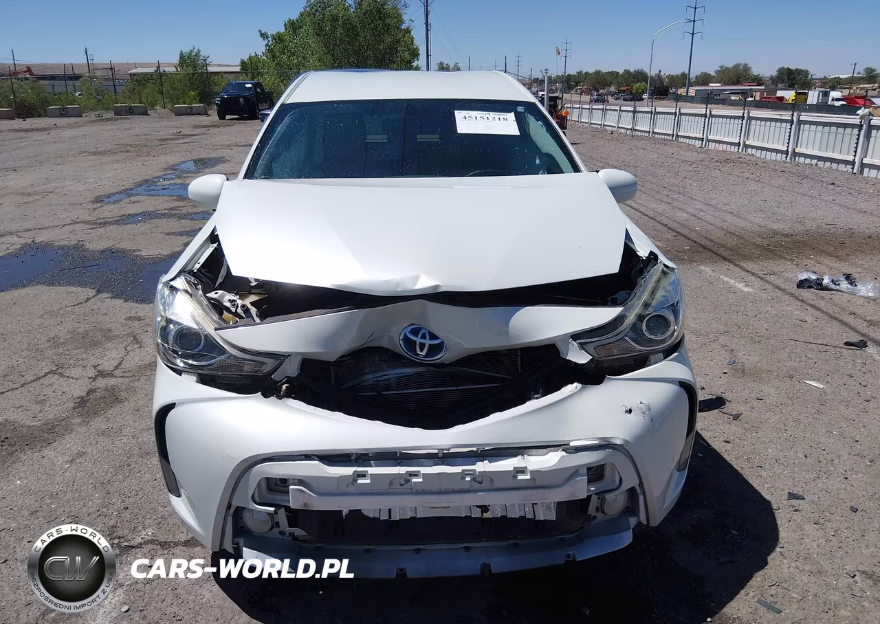 2017 Toyota Prius V Five VIN:JTDZN3EU2HJ065802 - 12