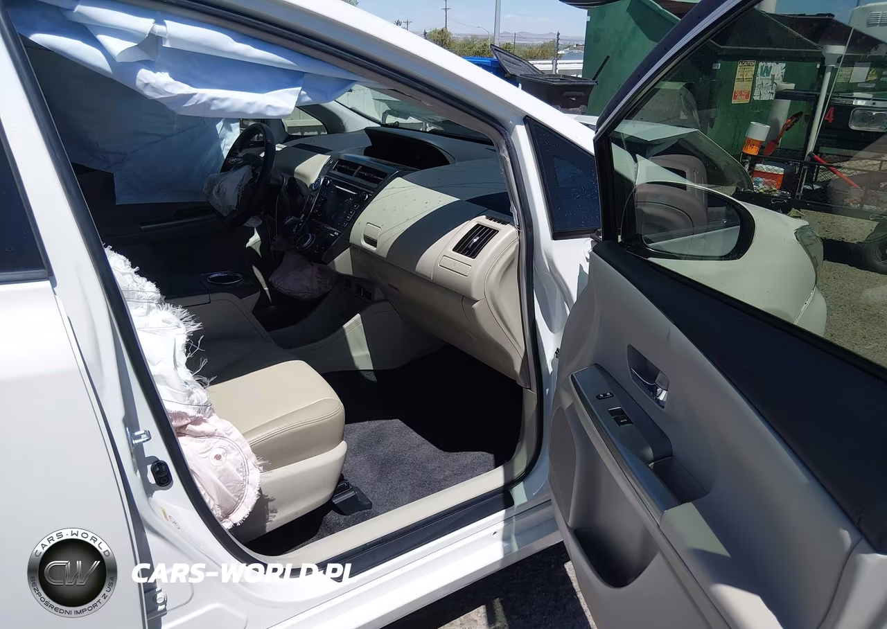 2017 Toyota Prius V Five VIN:JTDZN3EU2HJ065802 - 5