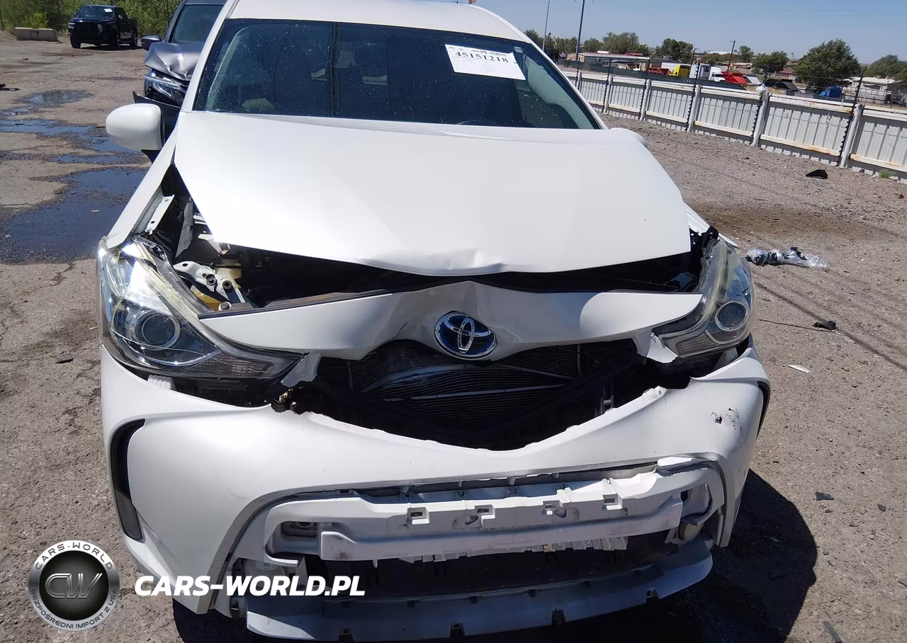 2017 Toyota Prius V Five VIN:JTDZN3EU2HJ065802 - 6