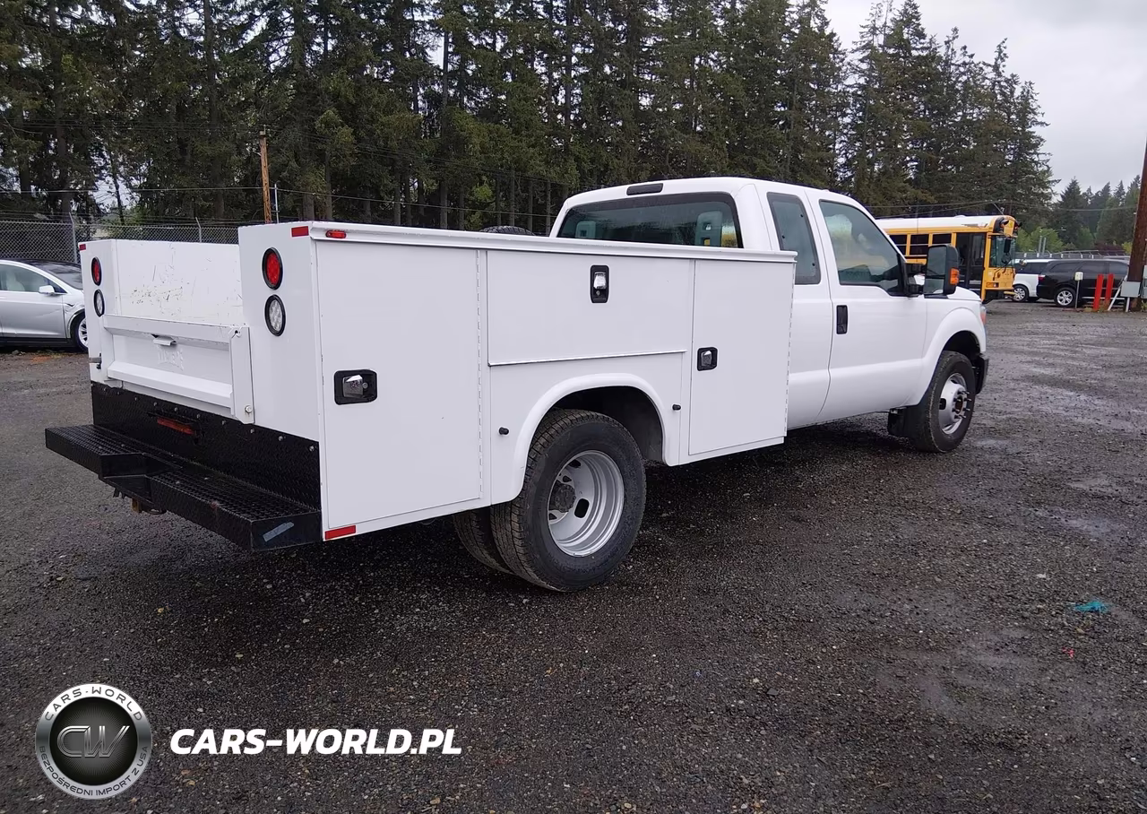 2016 Ford F-350 Chassis Xl VIN:1FD8X3G64GEA60091 - 4