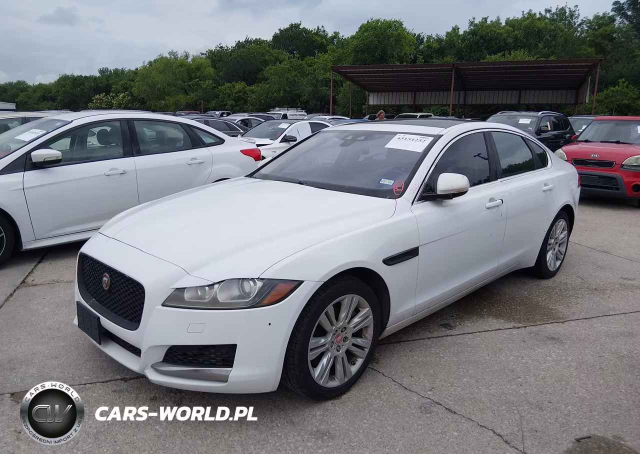 2016 Jaguar Xf 35T Premium VIN:SAJBD4BV9GCY16731 - 2