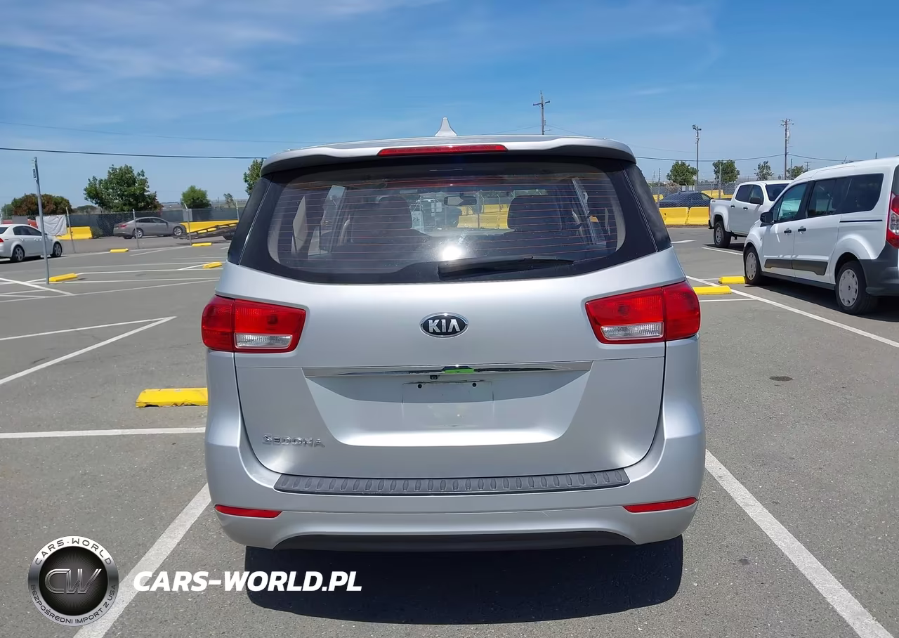 2018 Kia Sedona L VIN:KNDMA5C14J6376442 - 17