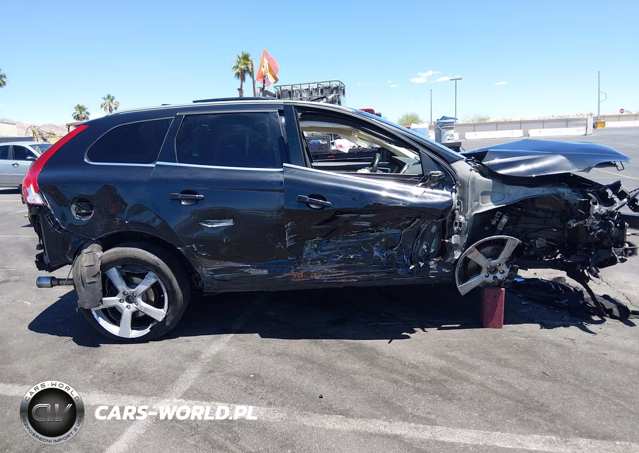 2011 Volvo Xc60 T6-T6 R-Design VIN:YV4902DZ4B2140570 - 12