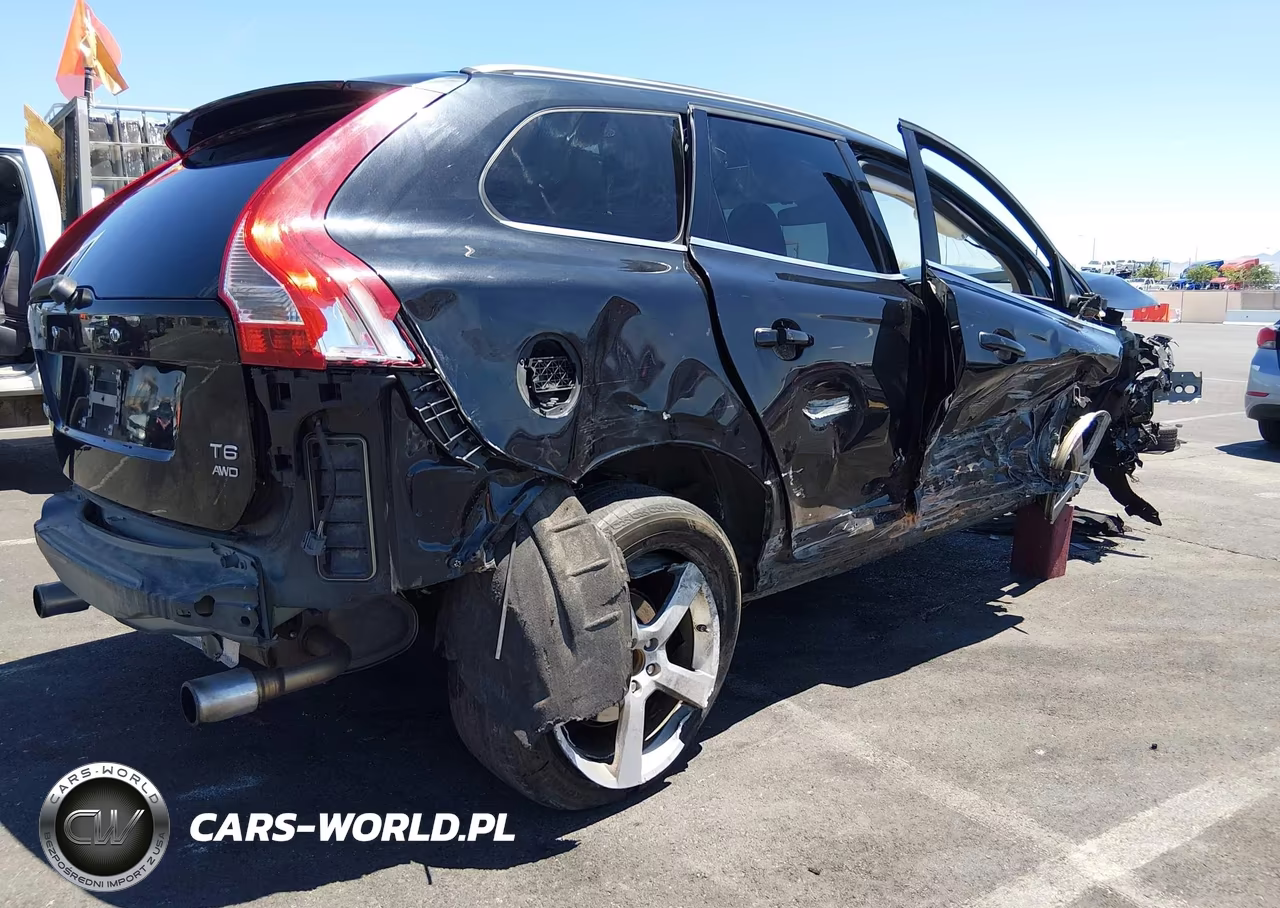 2011 Volvo Xc60 T6-T6 R-Design VIN:YV4902DZ4B2140570 - 4