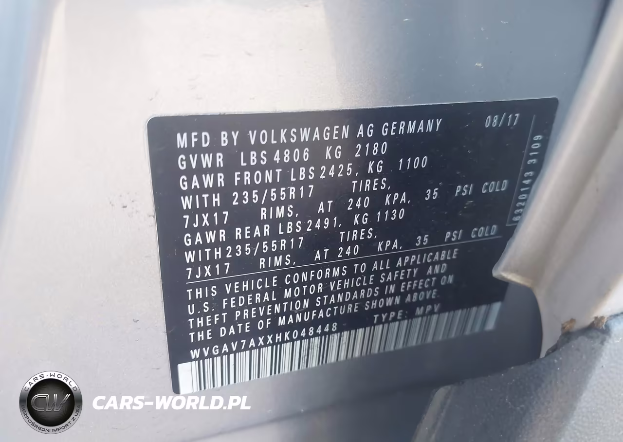 2017 Volkswagen Tiguan 2.0T-2.0T S VIN:WVGAV7AXXHK048448 - 9