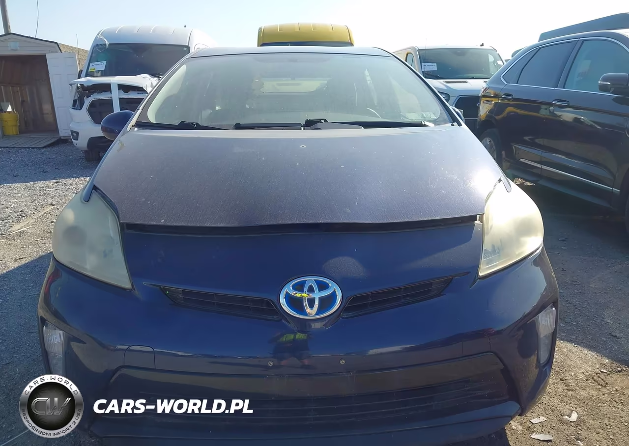 2014 Toyota Prius Two VIN:JTDKN3DUXE0359811 - 12