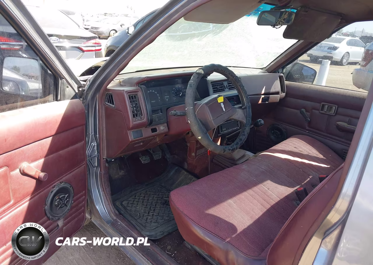 1990 Nissan D21 Short Bed VIN:1N6SD11S6LC323309 - 5