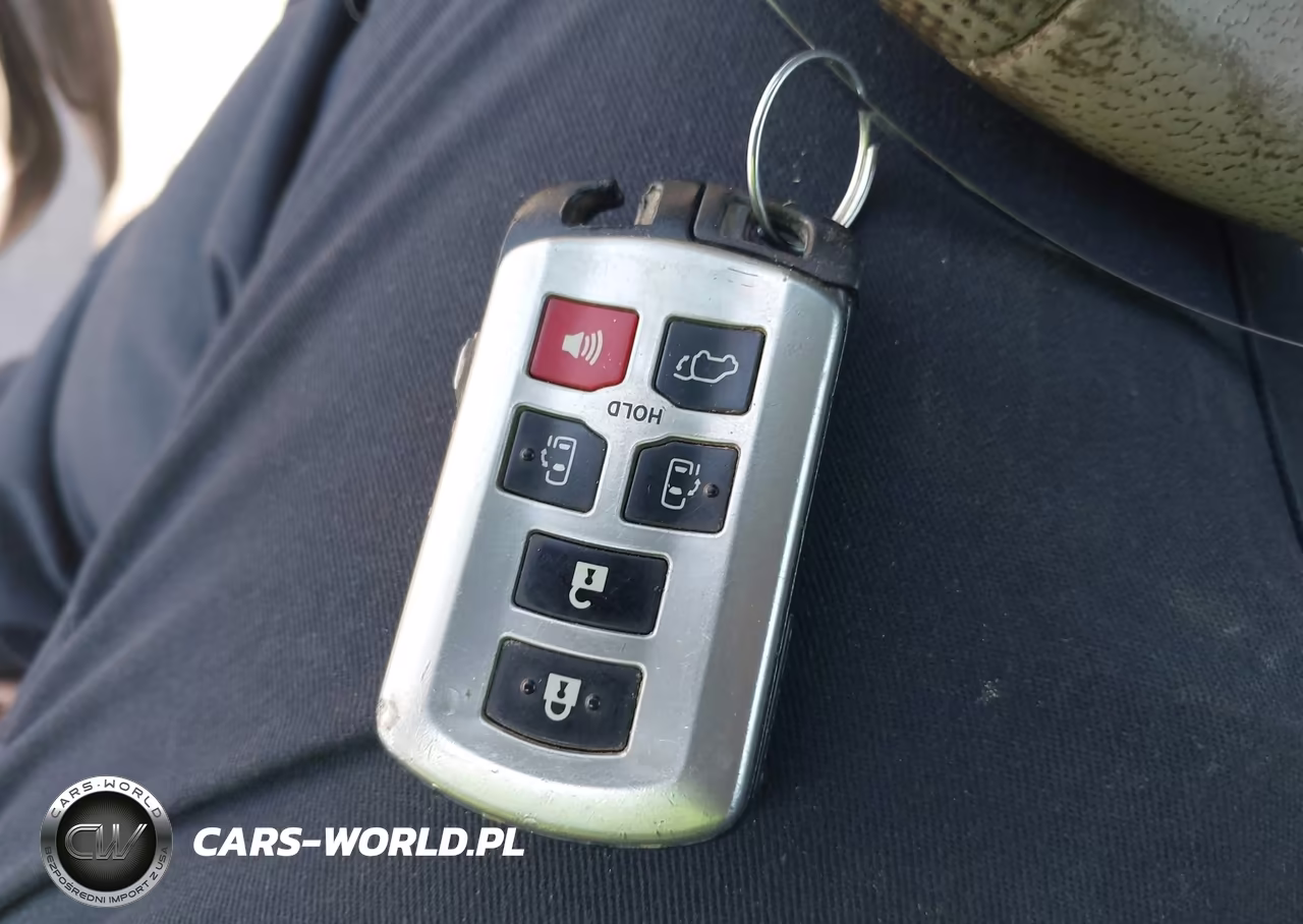 2012 Toyota Sienna Xle V6 8 Passenger VIN:5TDYK3DC7CS224547 - 11