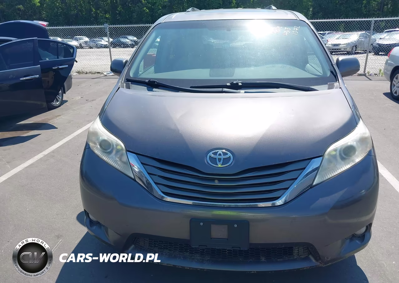 2012 Toyota Sienna Xle V6 8 Passenger VIN:5TDYK3DC7CS224547 - 6
