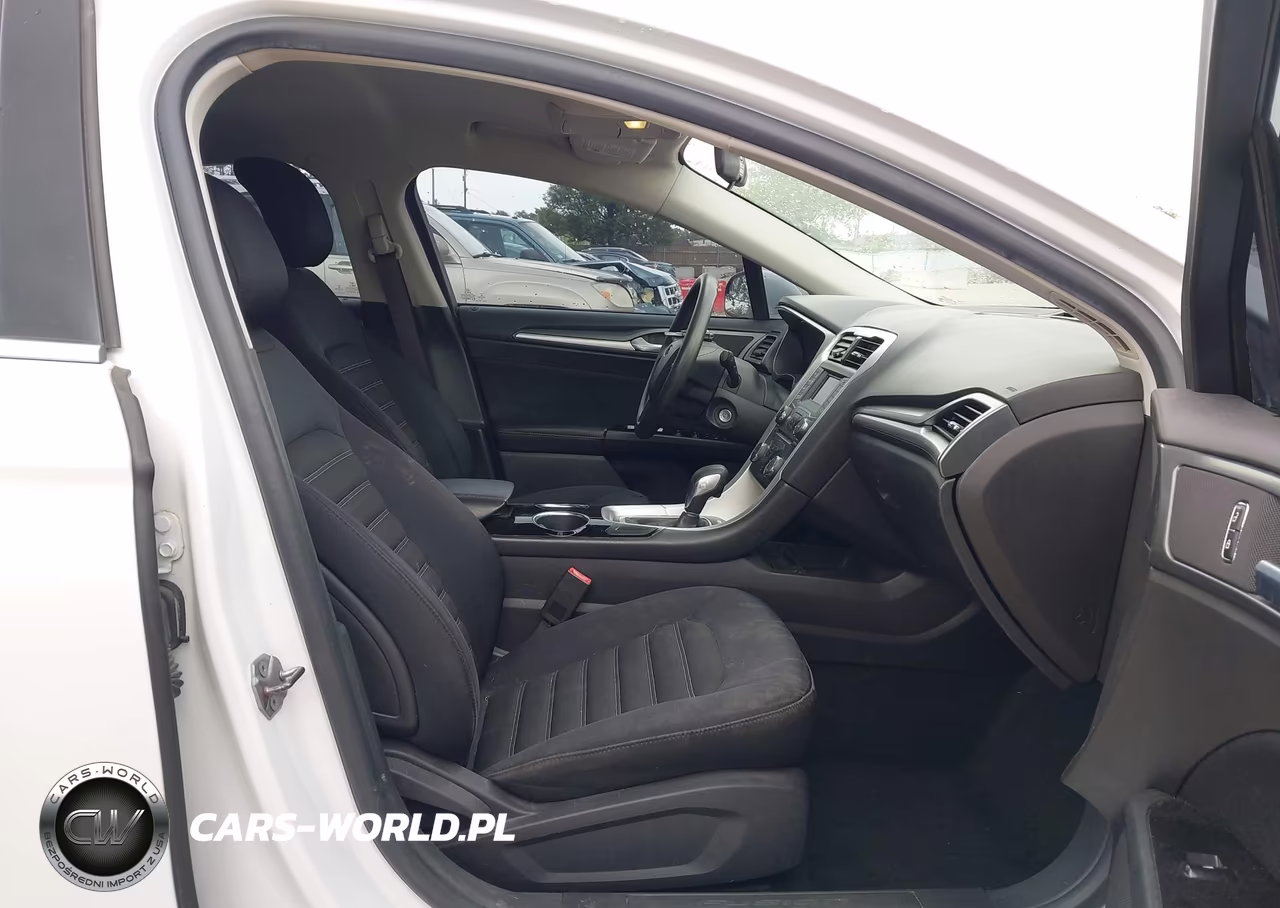 2013 Ford Fusion Se VIN:3FA6P0HR8DR357902 - 5