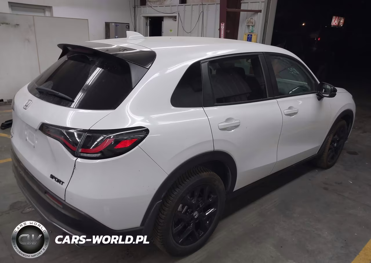 2025 Honda Hr-V Awd Sport VIN:3CZRZ2H57SM736193 - 4