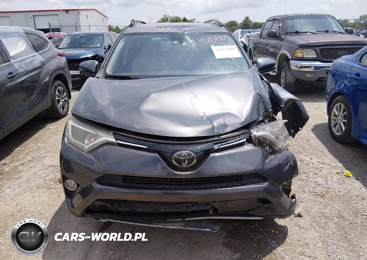 2018 Toyota Rav4 Xle VIN:JTMWFREVXJJ196137 - 13