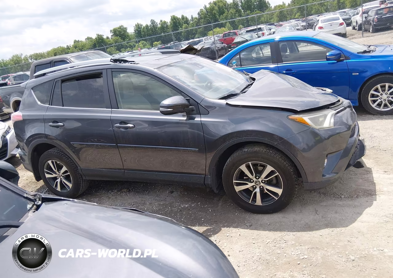 2018 Toyota Rav4 Xle VIN:JTMWFREVXJJ196137 - 14