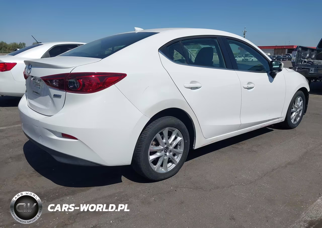 2015 Mazda Mazda3 I Grand Touring VIN:3MZBM1W74FM143348 - 4