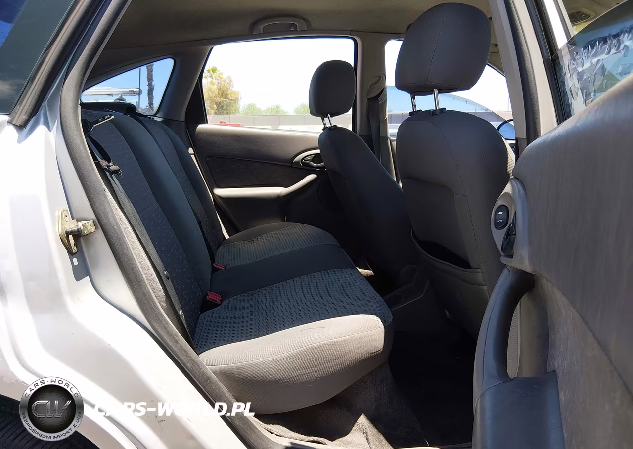 2003 Ford Focus Zx5 VIN:3FAFP37Z73R171690 - 8