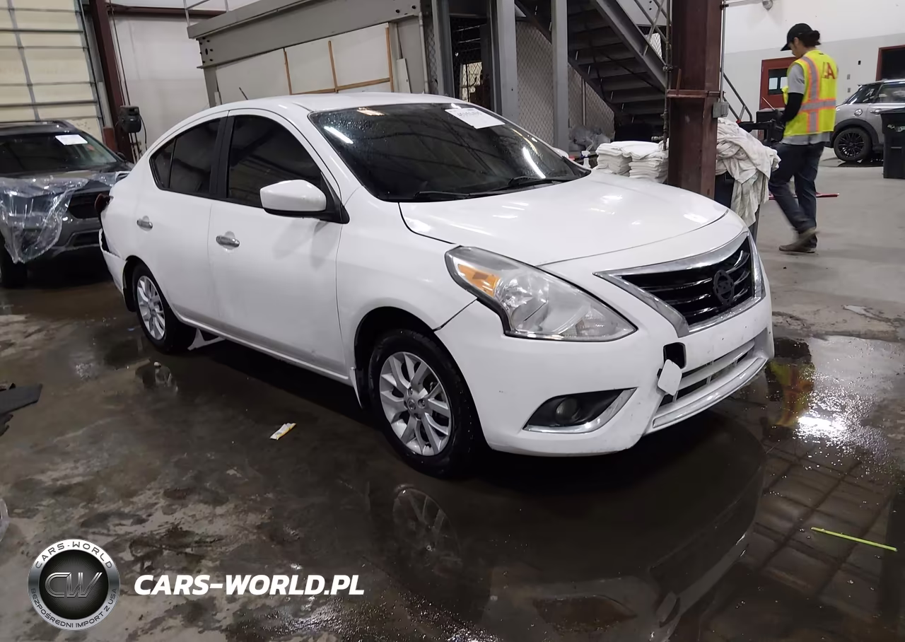 2017 Nissan Versa 1.6 Sv