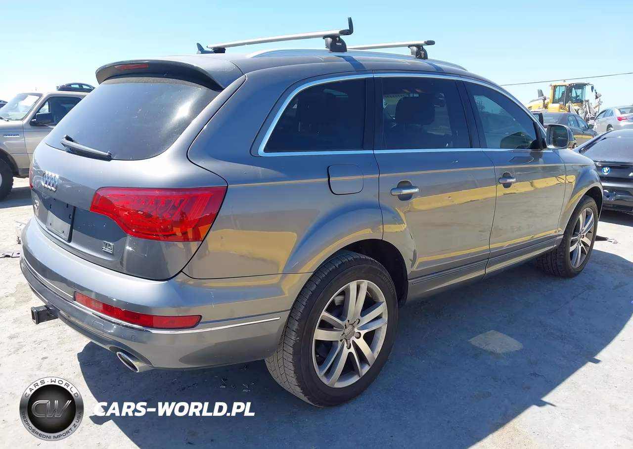2011 Audi Q7 3.0 Tdi Premium VIN:WA1LMAFE7BD000318 - 4