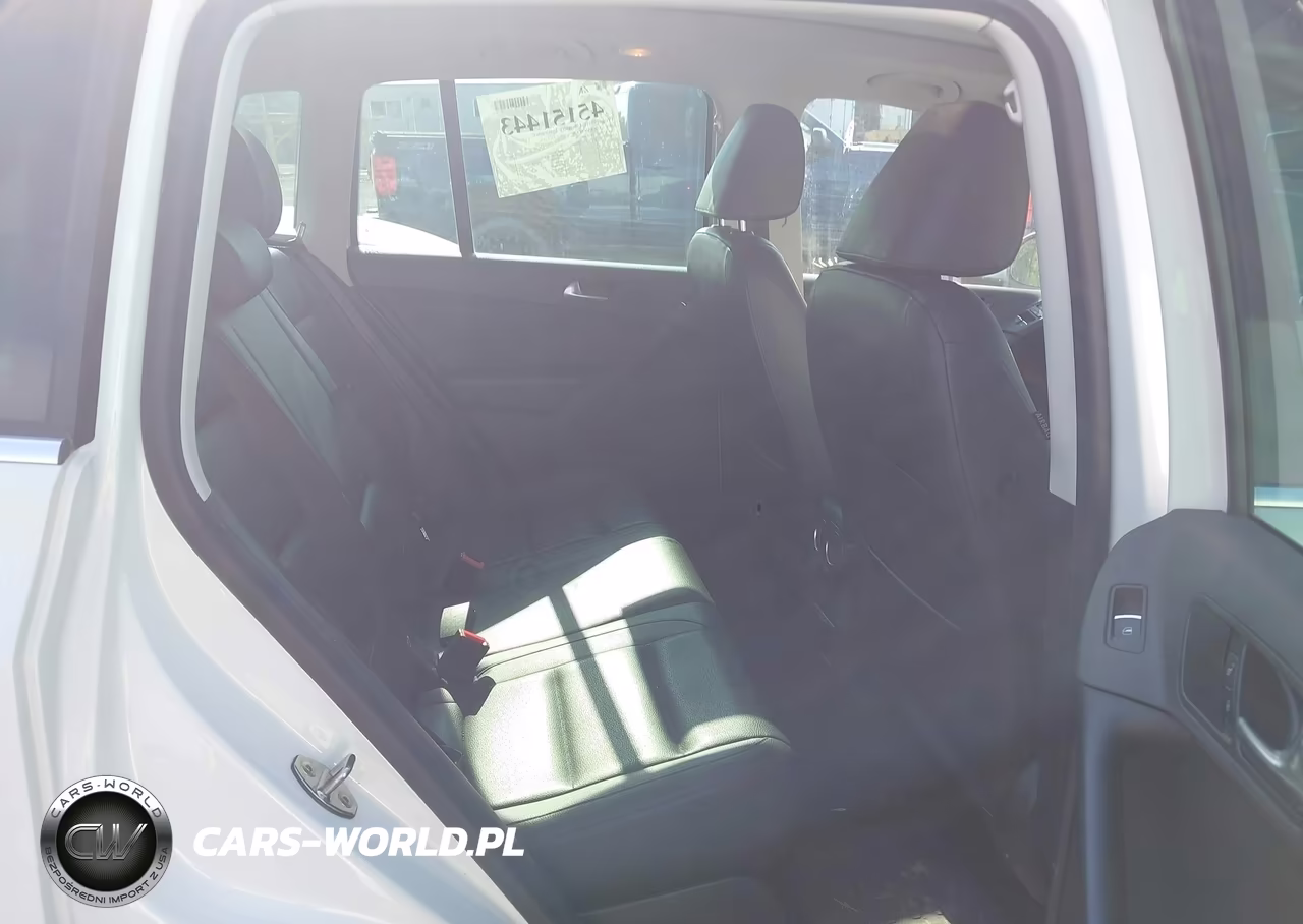 2016 Volkswagen Tiguan Se VIN:WVGBV7AX8GW605093 - 8