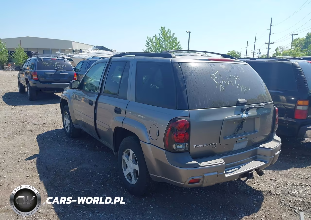 2006 Chevrolet Trailblazer Ls VIN:1GNDT13S862206327 - 3