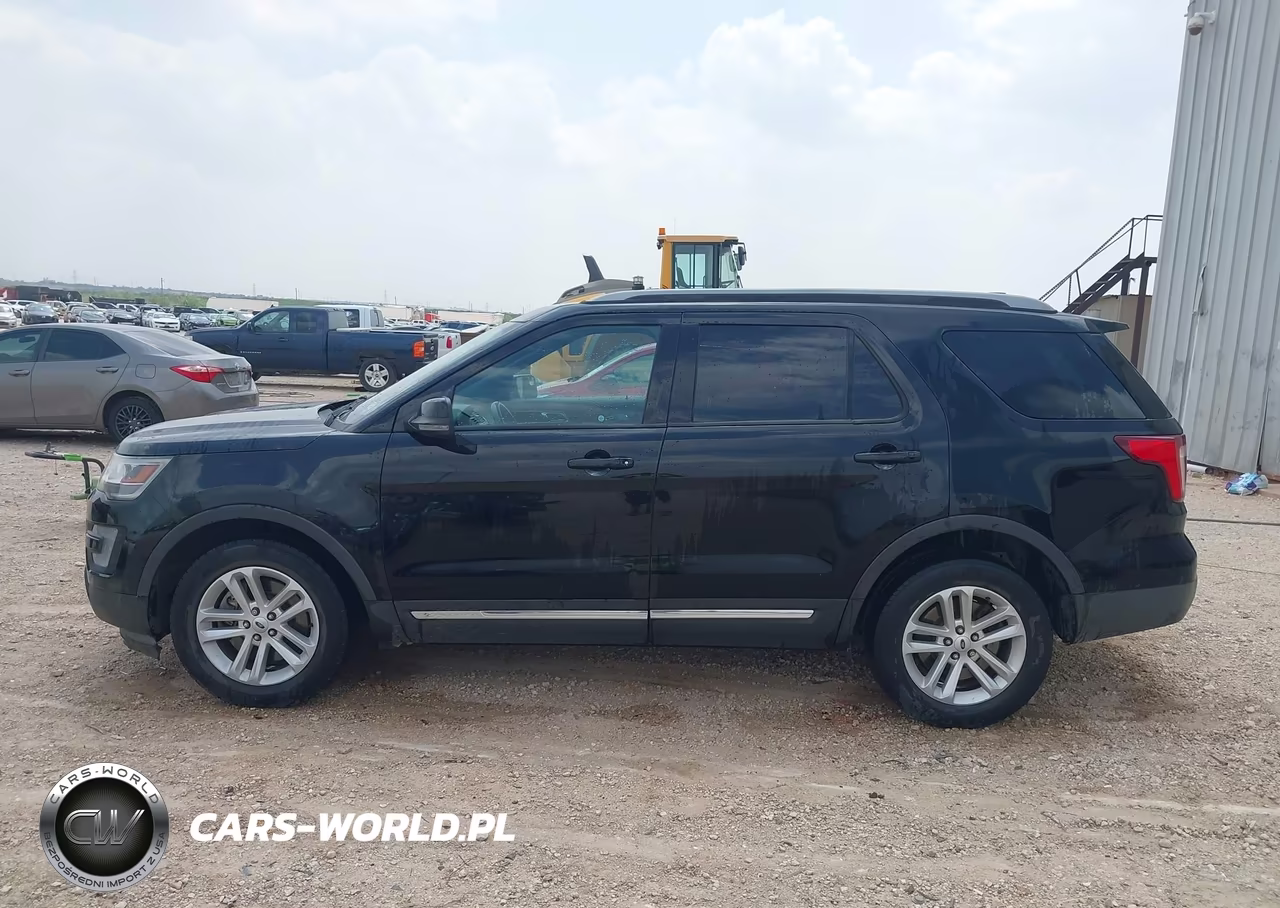 2017 Ford Explorer Xlt VIN:1FM5K7DH9HGD16374 - 14