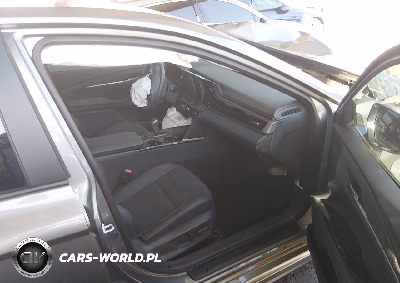 2026 Toyota Camry Xse VIN:4T1DAACK5TU277267 - 5