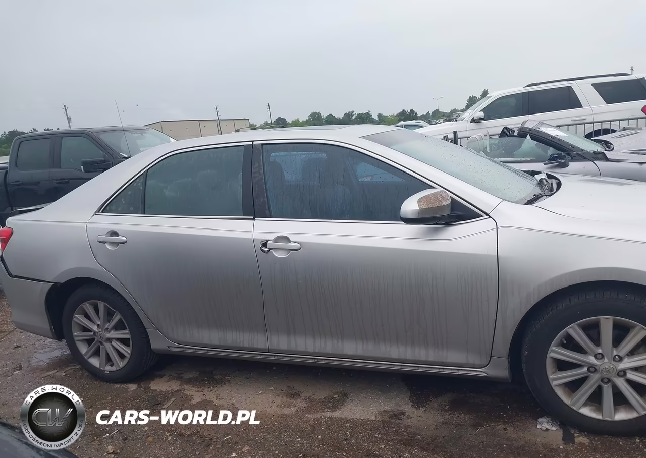 2014 Toyota Camry Xle VIN:4T4BF1FK0ER349876 - 13