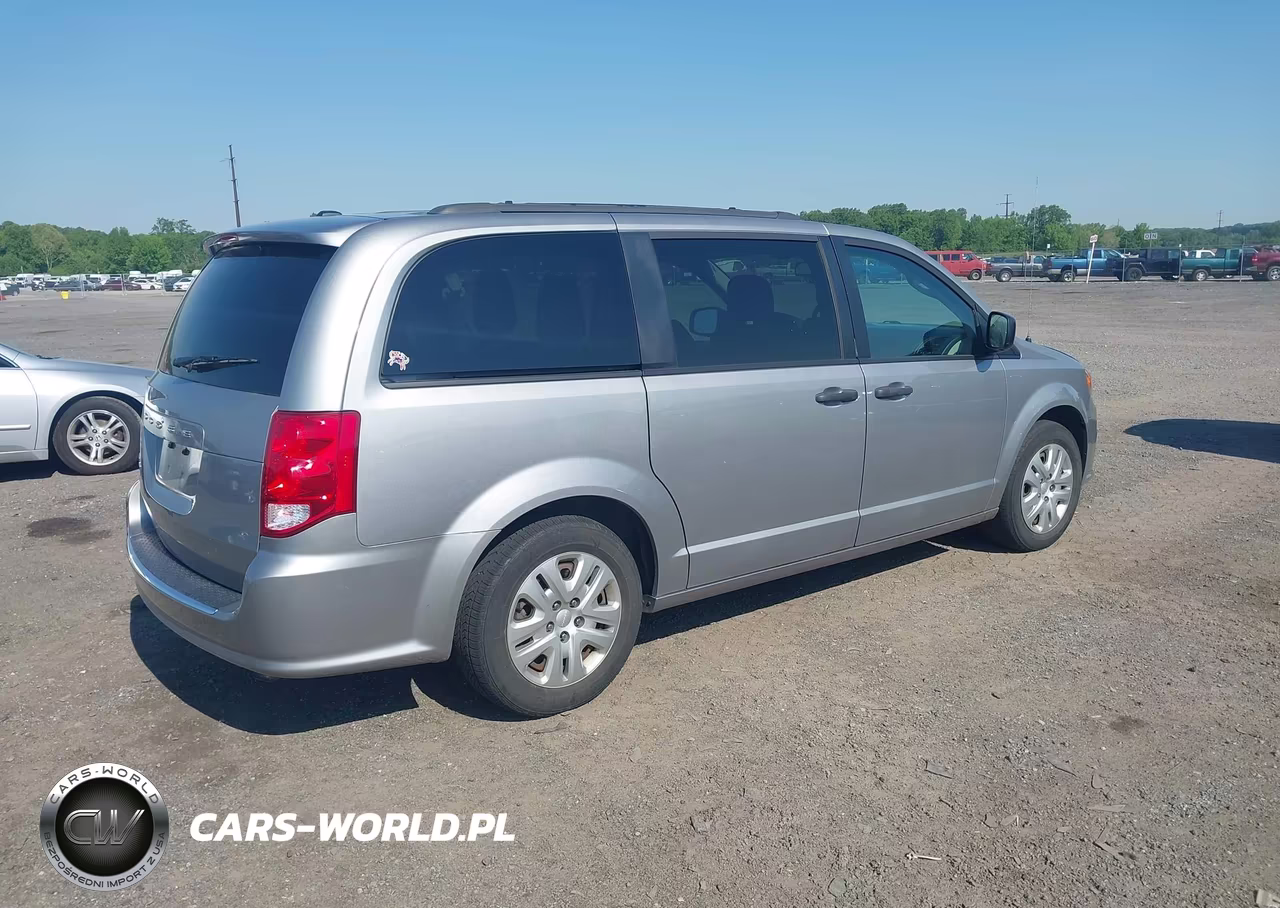 2019 Dodge Grand Caravan Se VIN:2C4RDGBG7KR500924 - 4