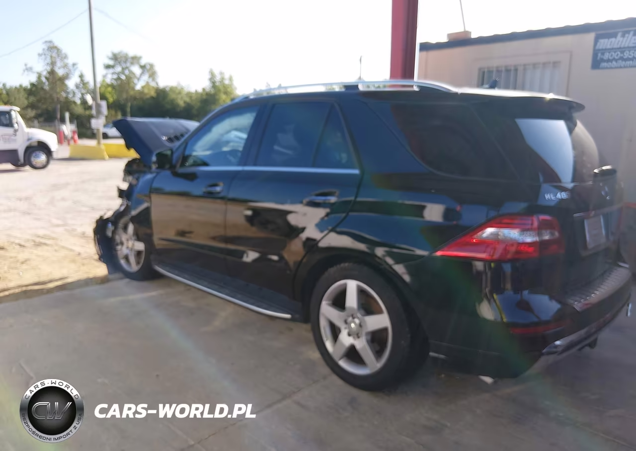 2015 Mercedes-Benz Ml 400 4Matic VIN:4JGDA5GB9FA472392 - 14