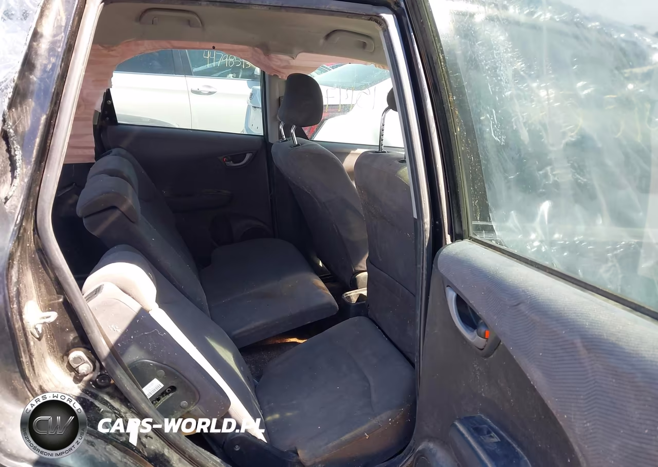 2010 Honda Fit VIN:JHMGE8G2XAS019259 - 8