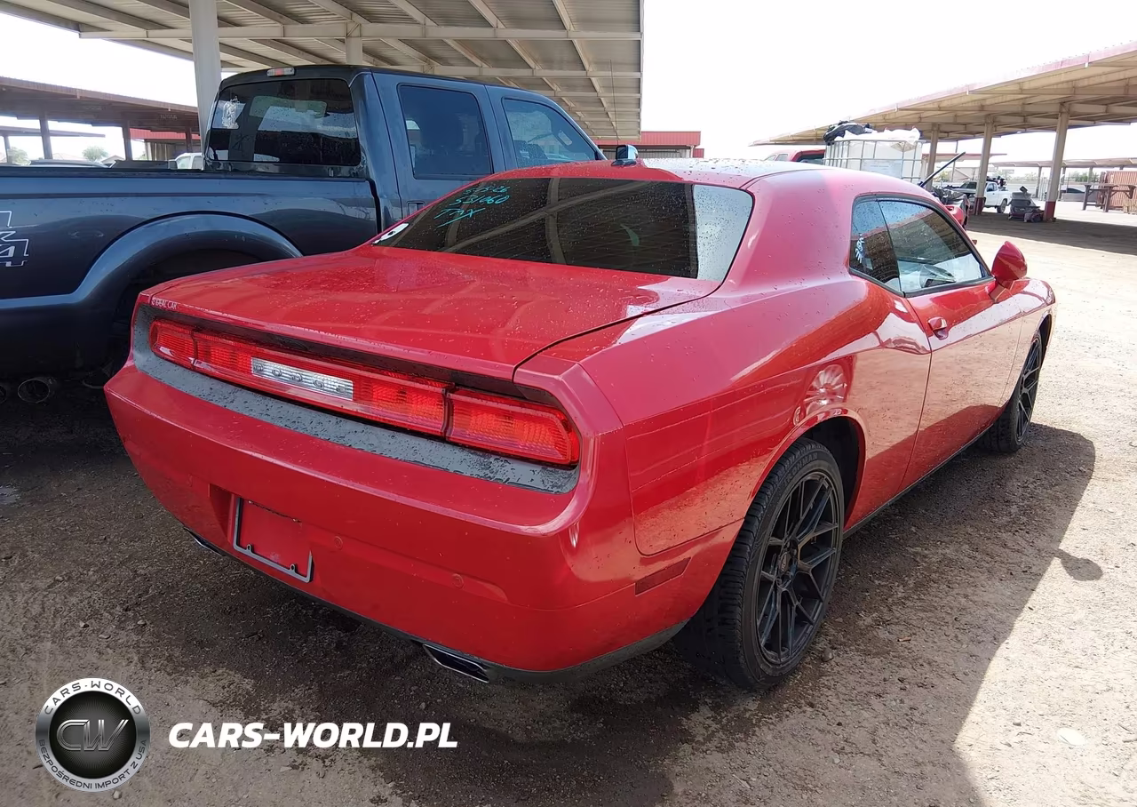 2013 Dodge Challenger Sxt Plus VIN:2C3CDYAG6DH531060 - 4