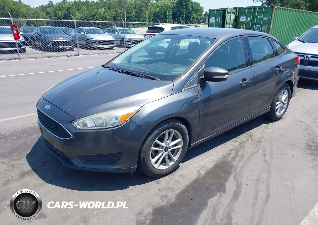 2017 Ford Focus Se VIN:1FADP3F2XHL337315 - 2
