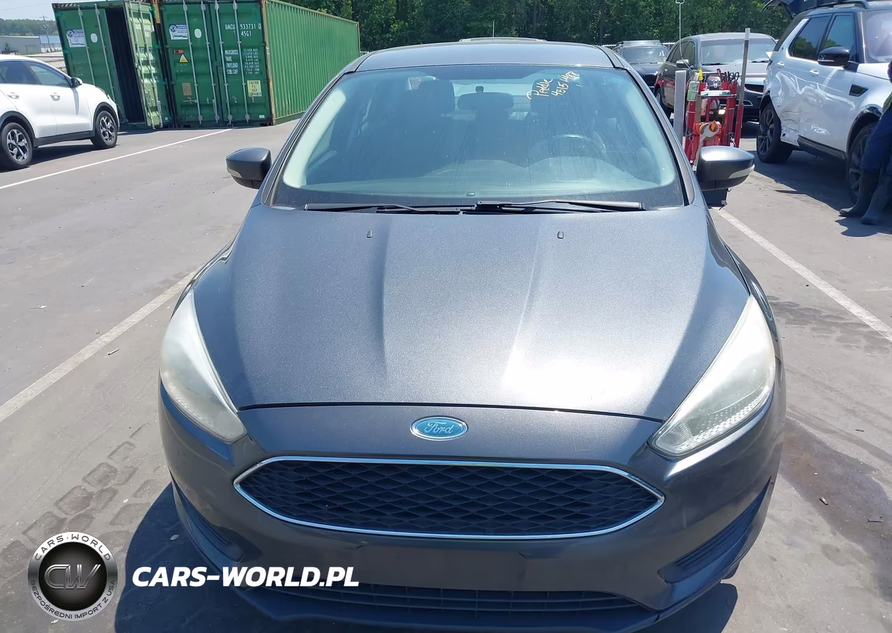 2017 Ford Focus Se VIN:1FADP3F2XHL337315 - 6