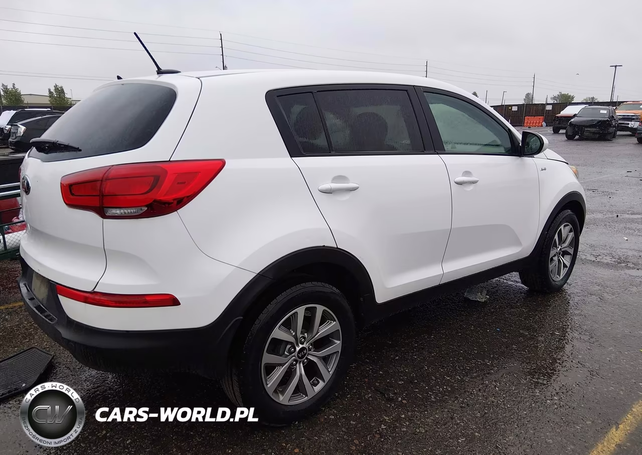 2015 Kia Sportage Lx VIN:KNDPBCAC8F7695640 - 4