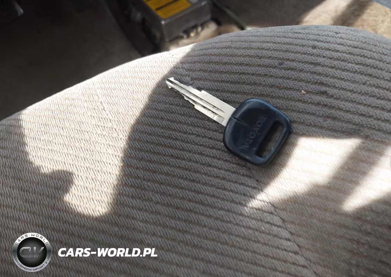 1992 Toyota Previa Le VIN:JT3AC12R2N1031995 - 11